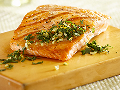 Pavé de Saumon Rôti, Crème de Fenouil et Amandes Grillées