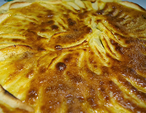 Tarte aux Pommes à la Cannelle et aux Amandes