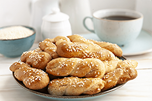 Koulourakia Lambriatika