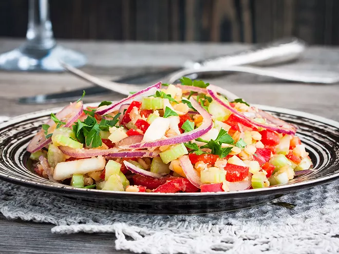 Salade de Légumes à la Menthe Fraîche