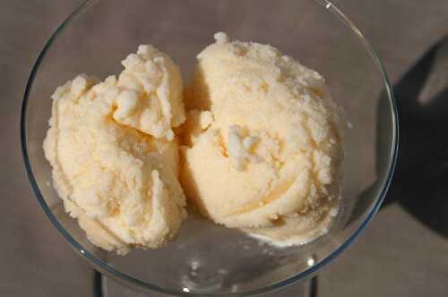Crème glacée à l'amaretto (sabayon style)