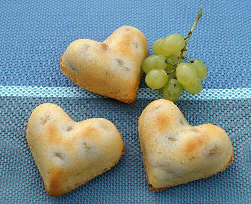 Gâteaux légers et moelleux aux raisins blancs et fromage frais