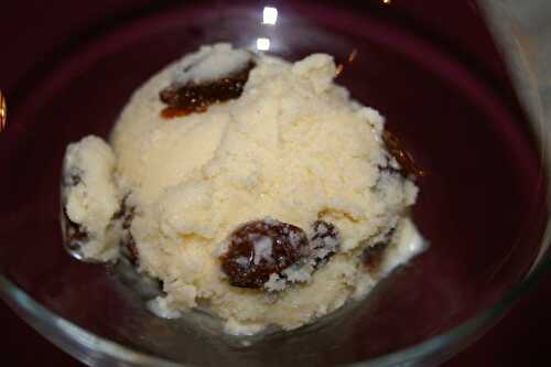 Glace rhum/raisins pas pour les enfants !