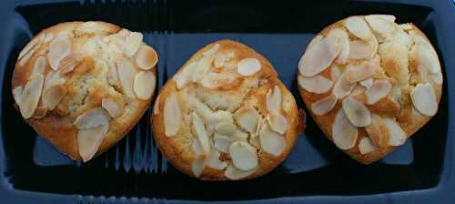 Muffins aux abricots et amandes - Jo fait du gâteau !