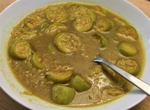 Soupe de courgettes-riz-cumin