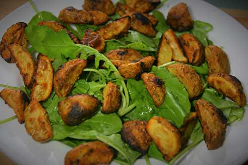 Warm salad with roasted potatoes and arugula