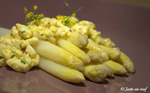 Asperges à la Flamande