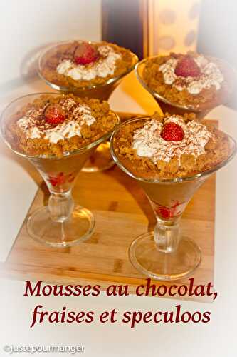 Mousses au chocolat, fraises et spéculoos