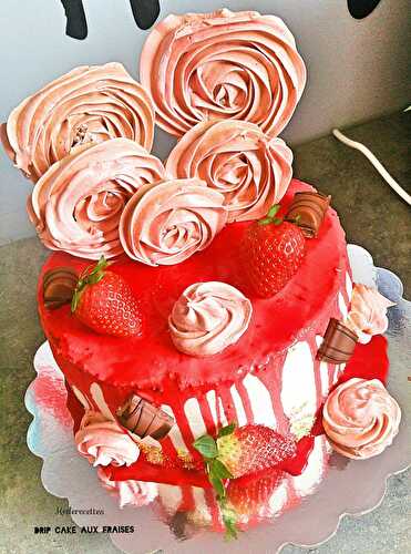 Drip Cake Girly aux fraises