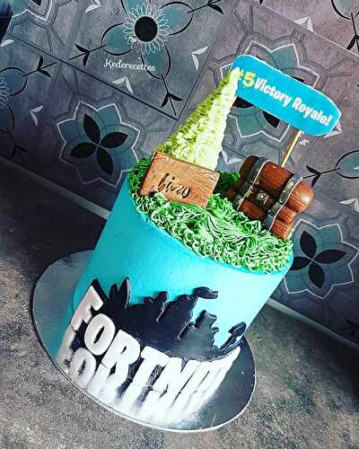 Fortnite Cake