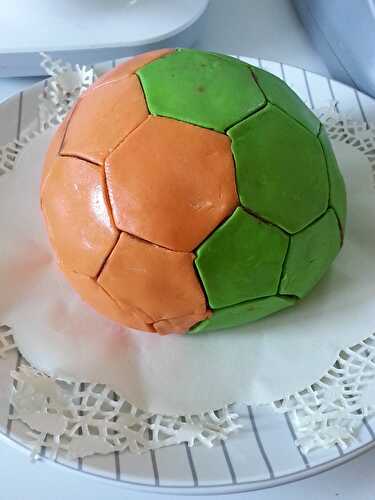 Gâteau ballon "handball"