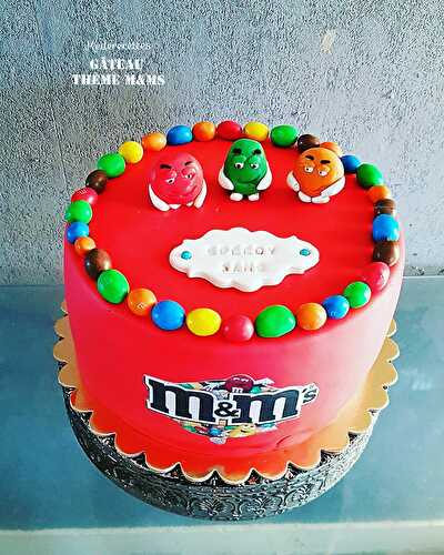 Gâteau thème M&MS