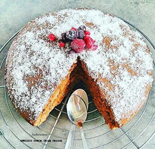 Moelleux au chocolat, crème fraîche