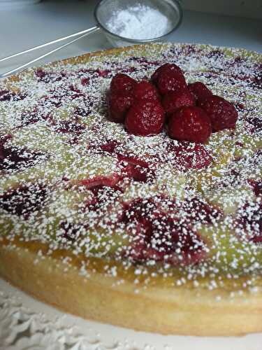 Tarte pistache, framboise façon clafoutis