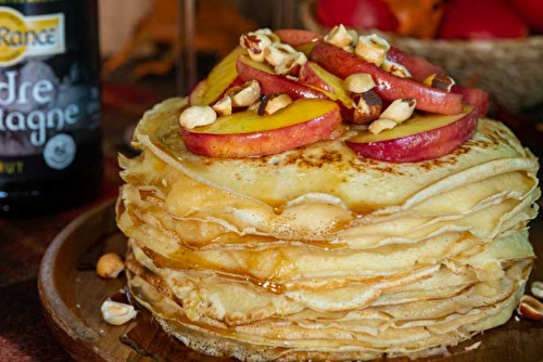 Gâteau de crêpes au beurre de pommes