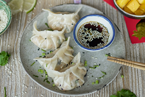 Raviolis chinois aux crevettes et à la mangue