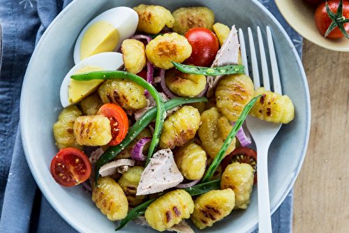 Salade niçoise aux gnocchi à poêler tradition