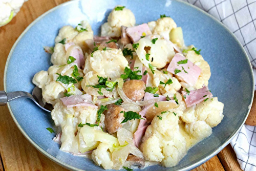 Poêlée de chou-fleur et champignons bruns au jambon à la crème de cèpes