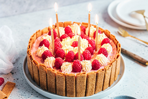 Entremets framboise noix de coco et crêpes dentelle nature Gavottes