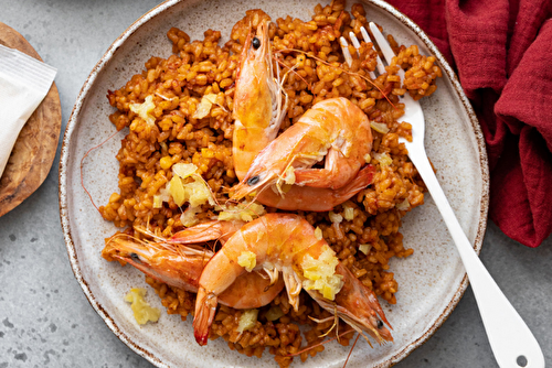 Salade de riz aux gambas, comme une paëlla