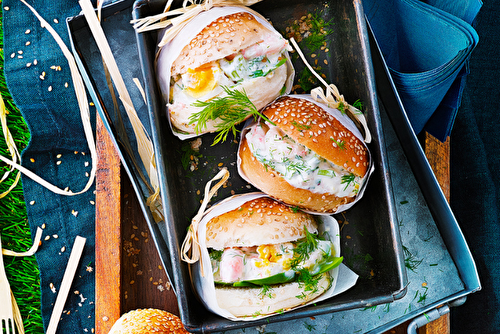 Buns aux crevettes sauce yaourt