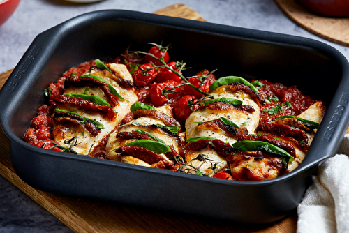 Hasselback de poulet aux tomates et à la mozzarella