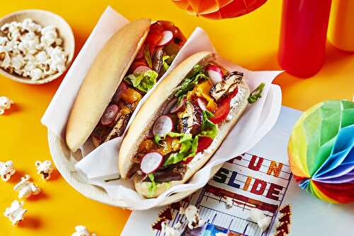 Hot-dog végé aux crudités et légumes grillés