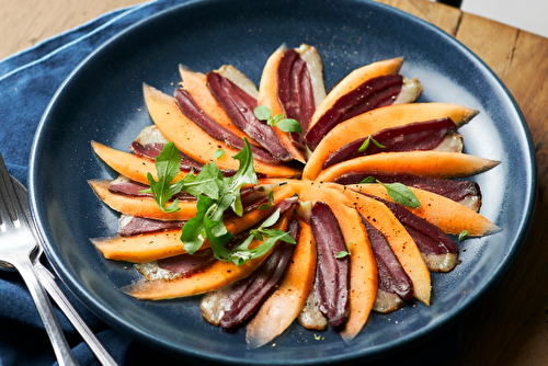 Carpaccio de melon au magret fumé