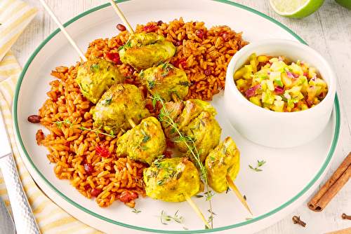 Brochettes de poulet façon créole et rougail de mangue