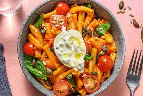 Casarecce à la burrata et à la crème de tomates