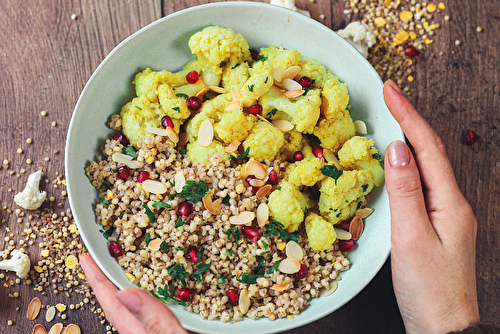 Poêlée de chou-fleur au curcuma et mélange gourmand (orge, blé et lupin)