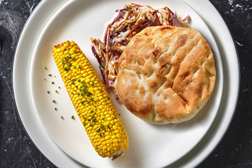 Sandwich au poulet effiloché