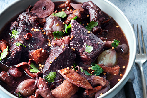 Bourguignon de boeuf bio aux champignons des bois, écrasé de butternut aux marrons