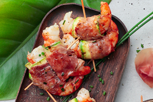 Brochettes de crevettes au jambon de Parme