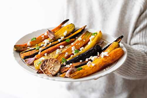 Carottes de couleurs rôties au sirop d’érable, ail et feta