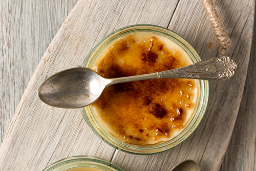 Crème brûlée au foie gras, cannelle et éclats de pistache