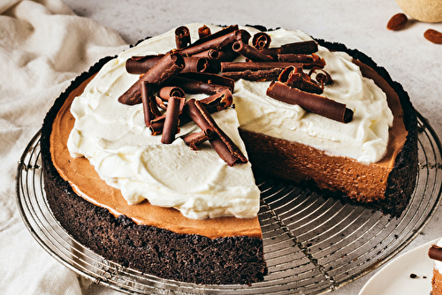 Tarte mousse au chocolat à la chantilly amande