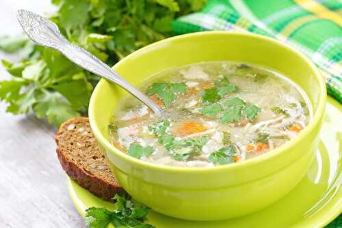 Bouillon de vermicelles au bœuf et coriandre