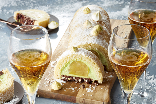 Bûche végane aux poires et au thé matcha