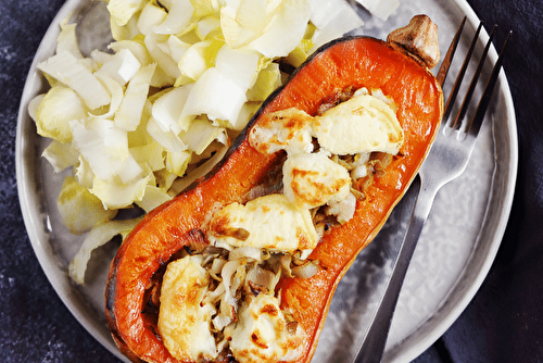 Butternut farcie au chèvre et à l’endive