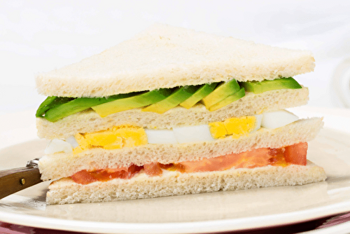 Club Sandwich à l’avocat, veggie et gourmand - Kiss My Chef