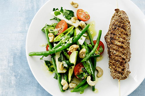 Côte de veau nappée au sésame et légumes croquants