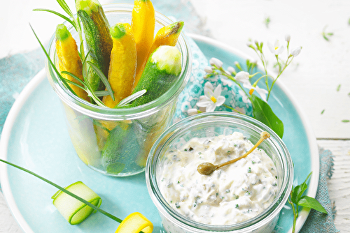 Courgettes à la plancha et dip au fromage frais