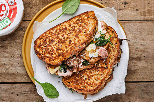 Croque-Monsieur au camembert et pain de campagne