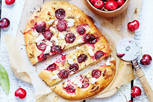 Focaccia au brebis et aux cerises, divin apéritif