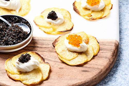 Galettes de pommes de terre au caviar et œufs de truite