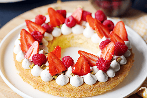 Gâteau-tarte aux fruits rouges et crème vanille