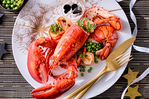 Homard à la crème de champignons à la truffe