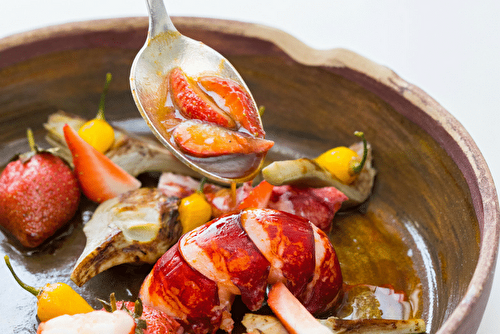 Homard en cocotte et fraises Gariguette Label Rouge par Vivien Durand