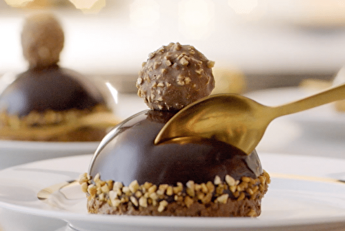 Le dôme de mousse au chocolat Ferrero Rocher